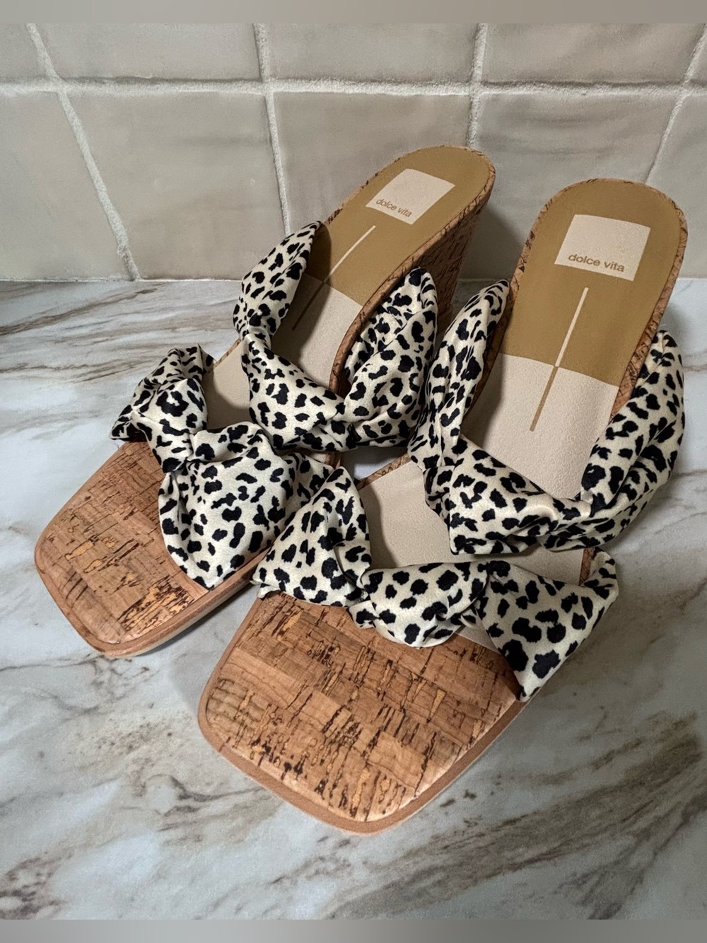 Dolce Vita: Naji Knotted Wedge Mule. Size 10